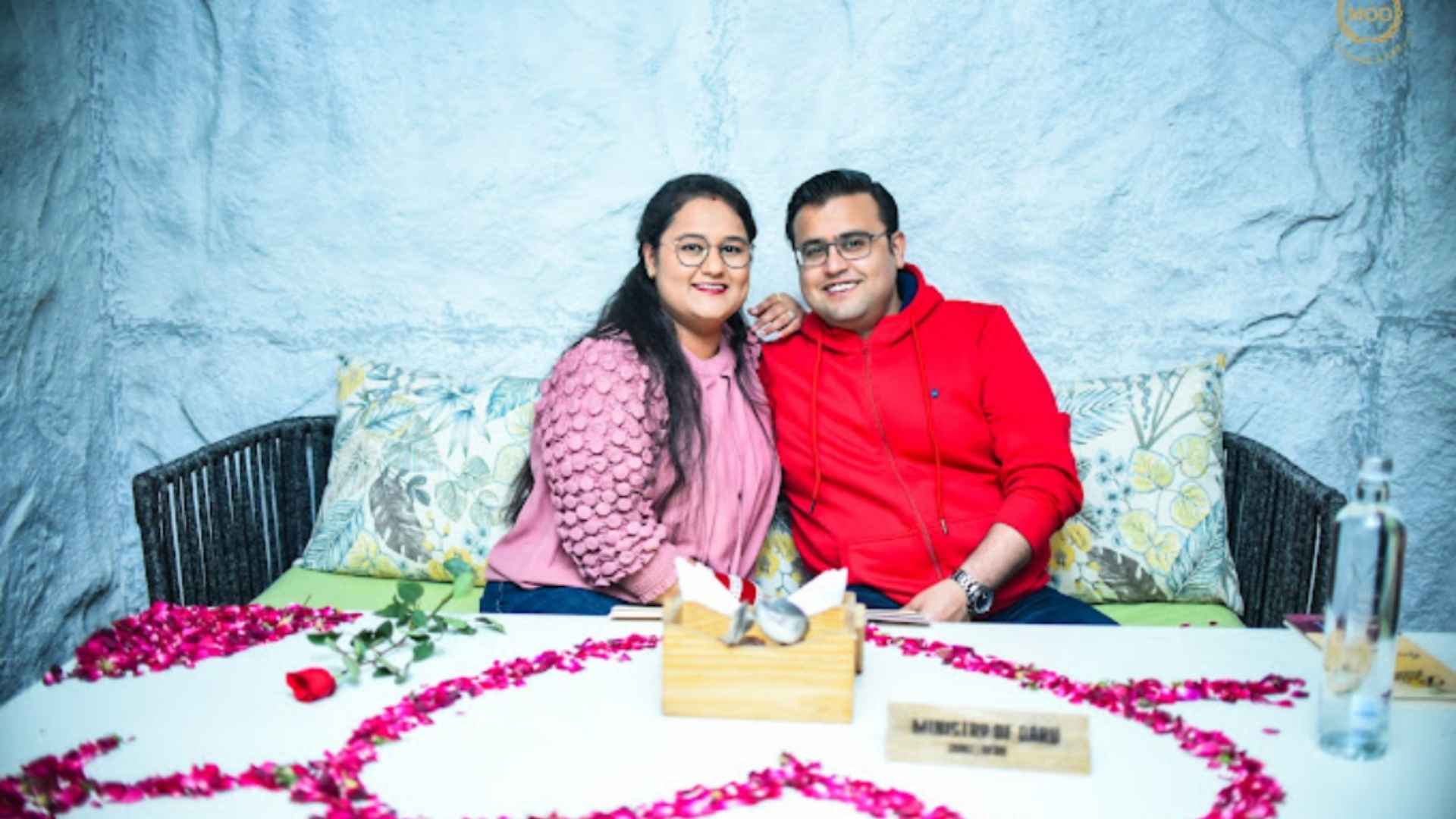 Best Romantic Restaurant and Bar in Noida – Ministry of Daru